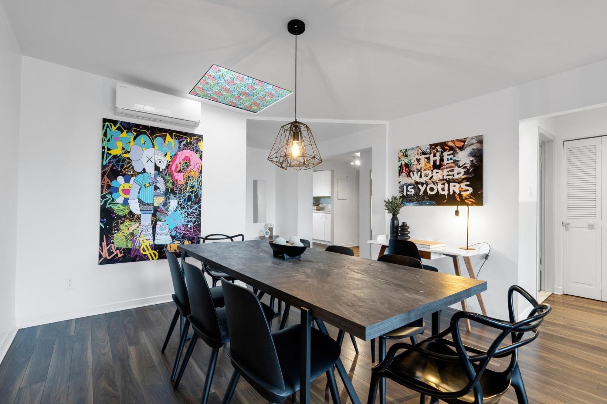 Liv Mtl Soho Aparthotel Монреал Екстериор снимка