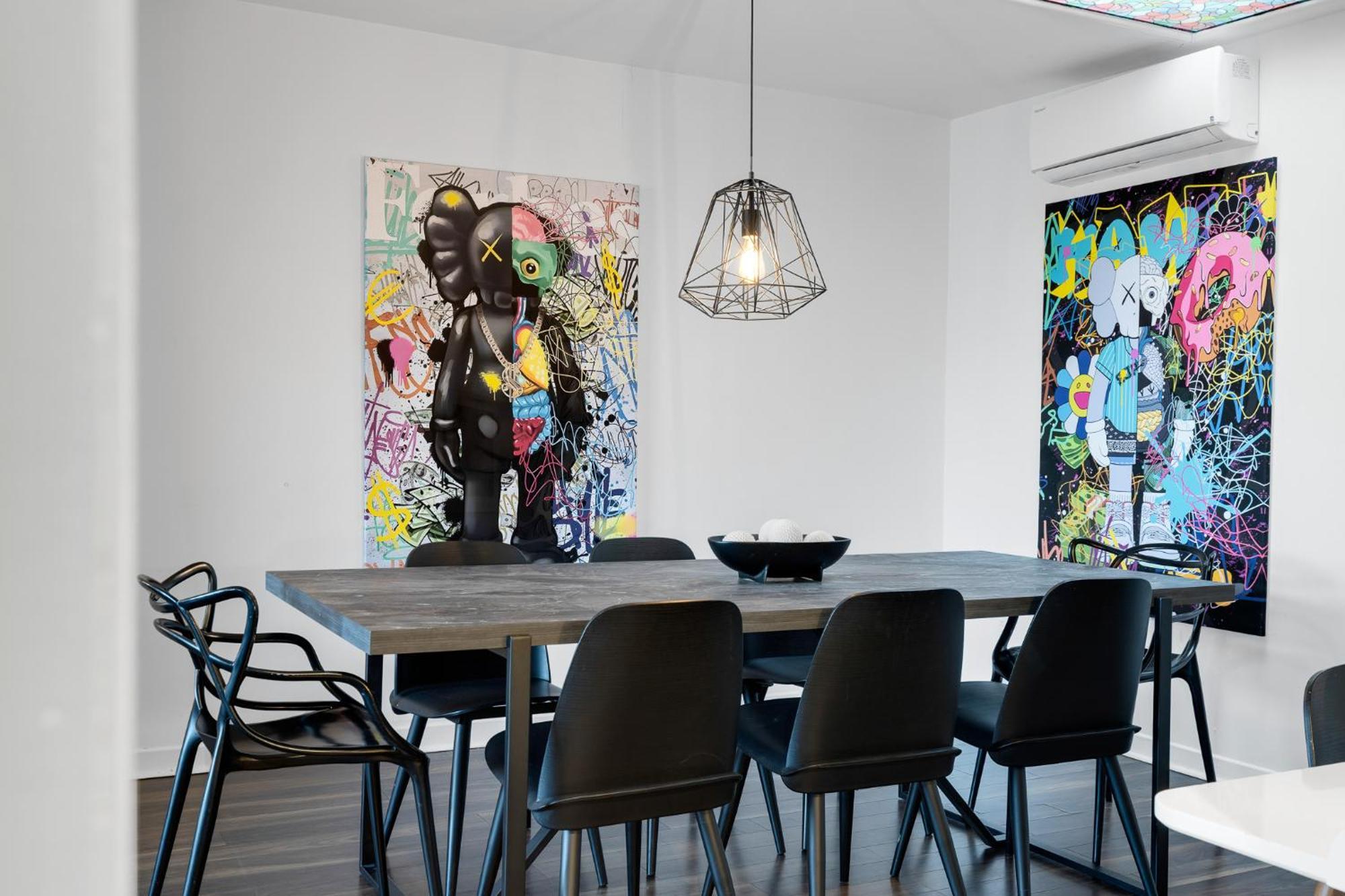 Liv Mtl Soho Aparthotel Монреал Екстериор снимка