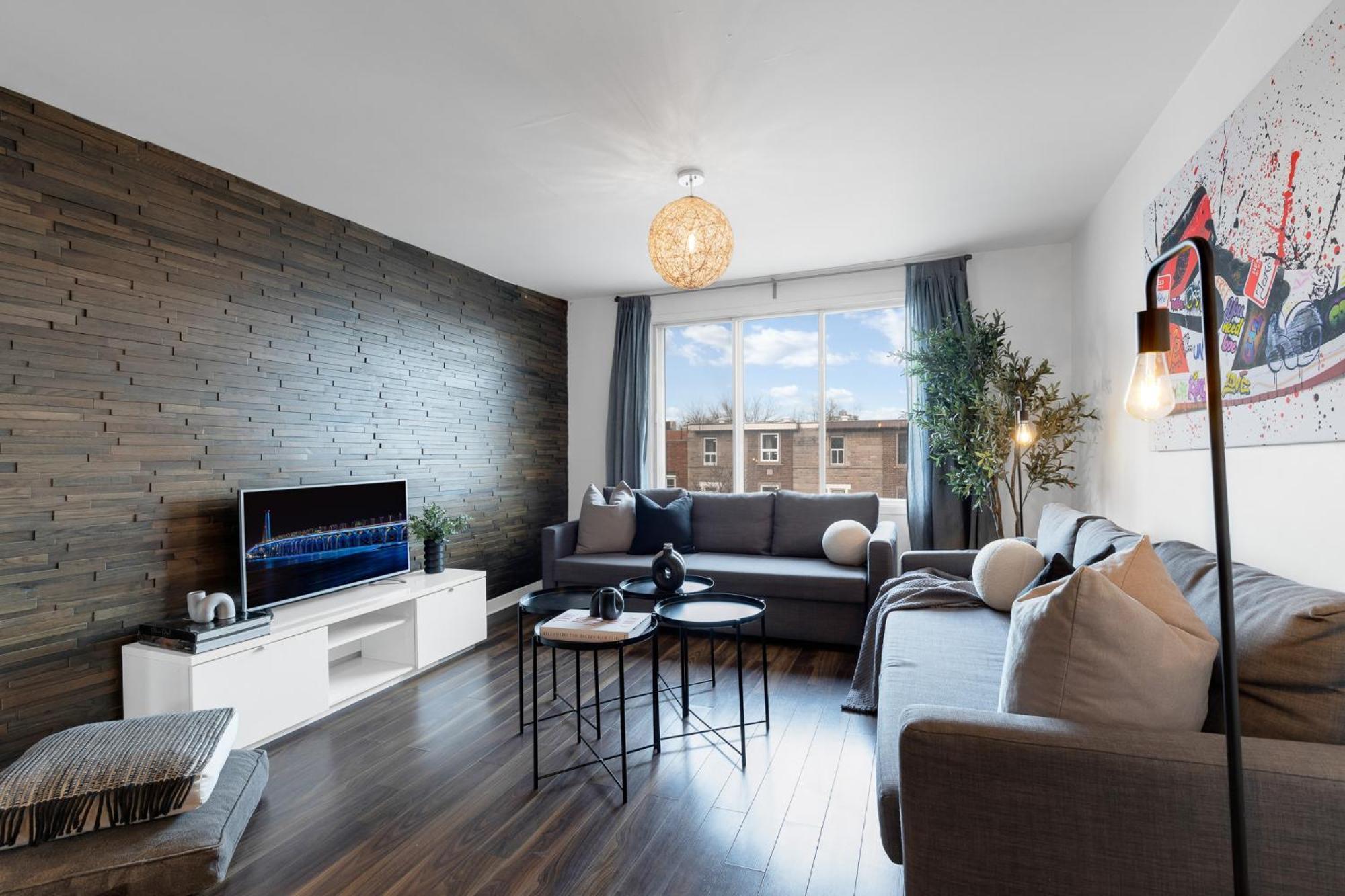 Liv Mtl Soho Aparthotel Монреал Екстериор снимка