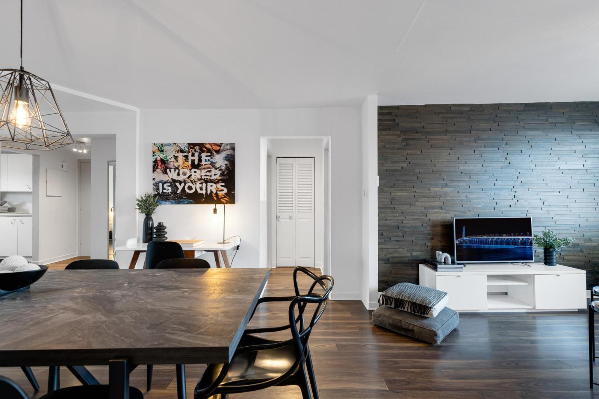 Liv Mtl Soho Aparthotel Монреал Екстериор снимка