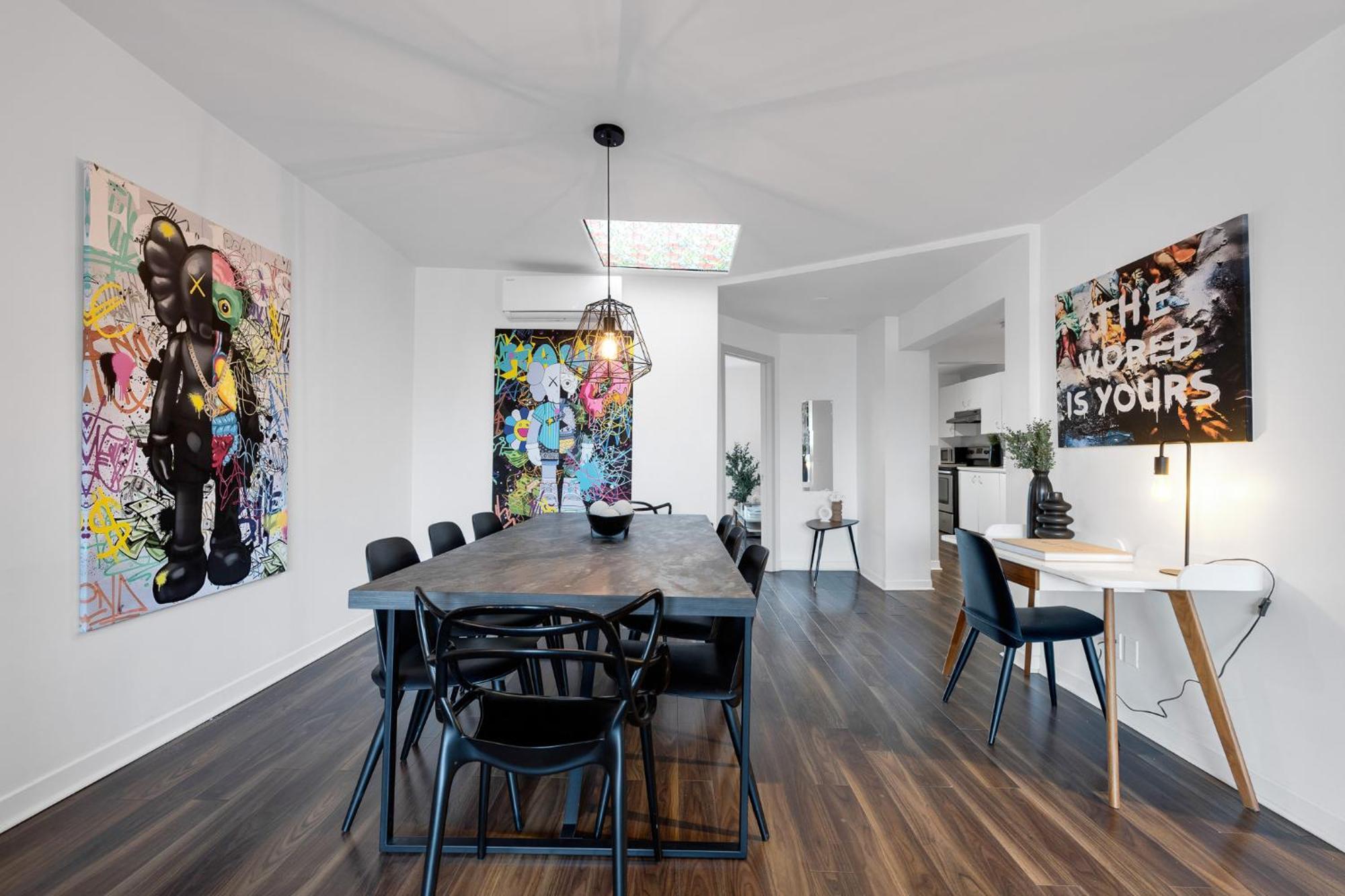 Liv Mtl Soho Aparthotel Монреал Екстериор снимка